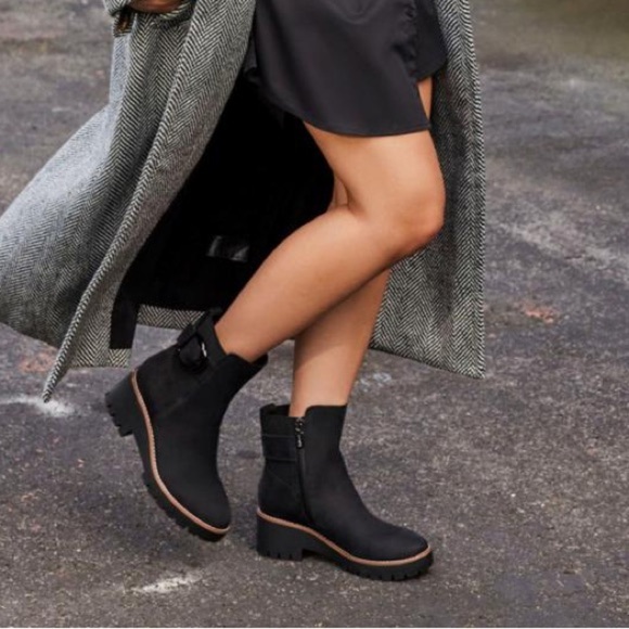 Blondo Dakota Waterproof Ankle Boots - Picture 1 of 9